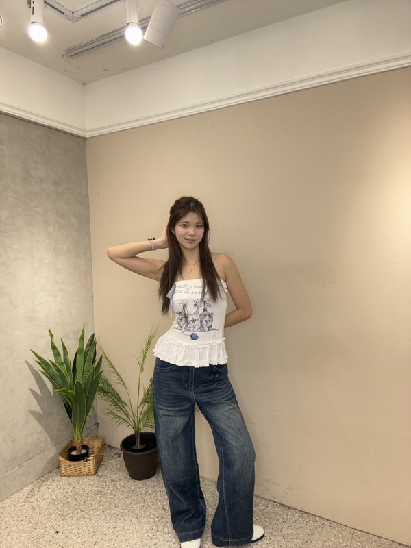 小心機蕾絲平口貓咪上衣 小心機貓咪背心可愛與慵懶兼具